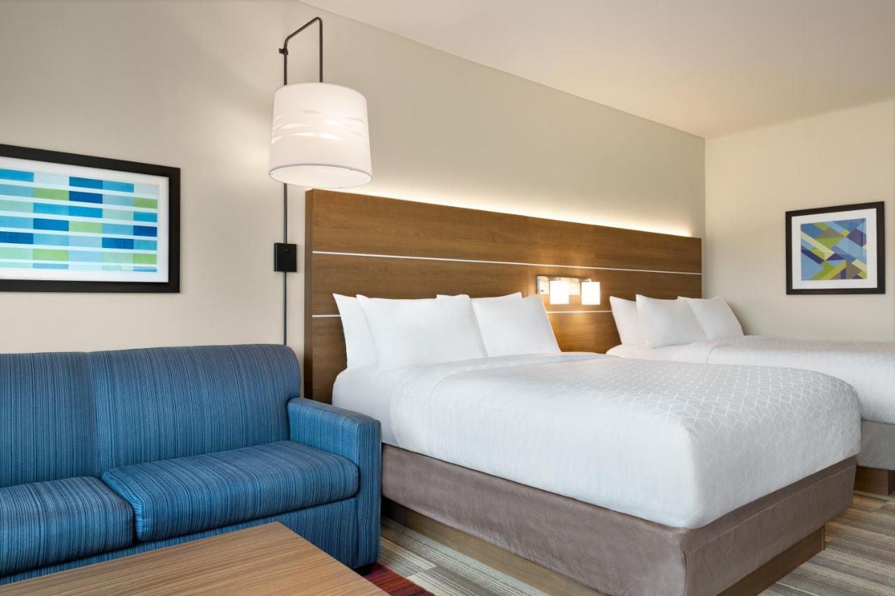 Holiday Inn Express & Suites - Ukiah By Ihg Exterior foto